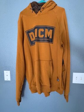 Troll Co. DHCM Men’s XL Golden Brown Pullover Hoodie Sweatshirt Like New